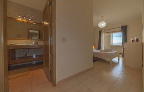 Room - B44 - Alto do Quintao Central Apartment (Portimão)