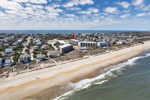 On the beach - 2955 - Lois' Atlantic View, Condo for a small group getaway just a short distance from the beach (Duck)