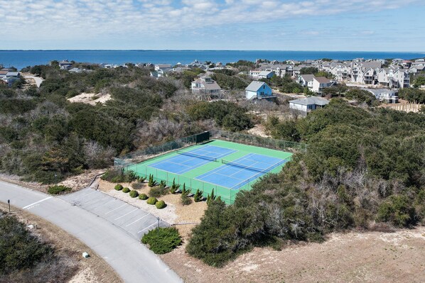 Sport court - 2955 - Lois' Atlantic View - Semi-Oceanfront Condo in Duck (Duck)