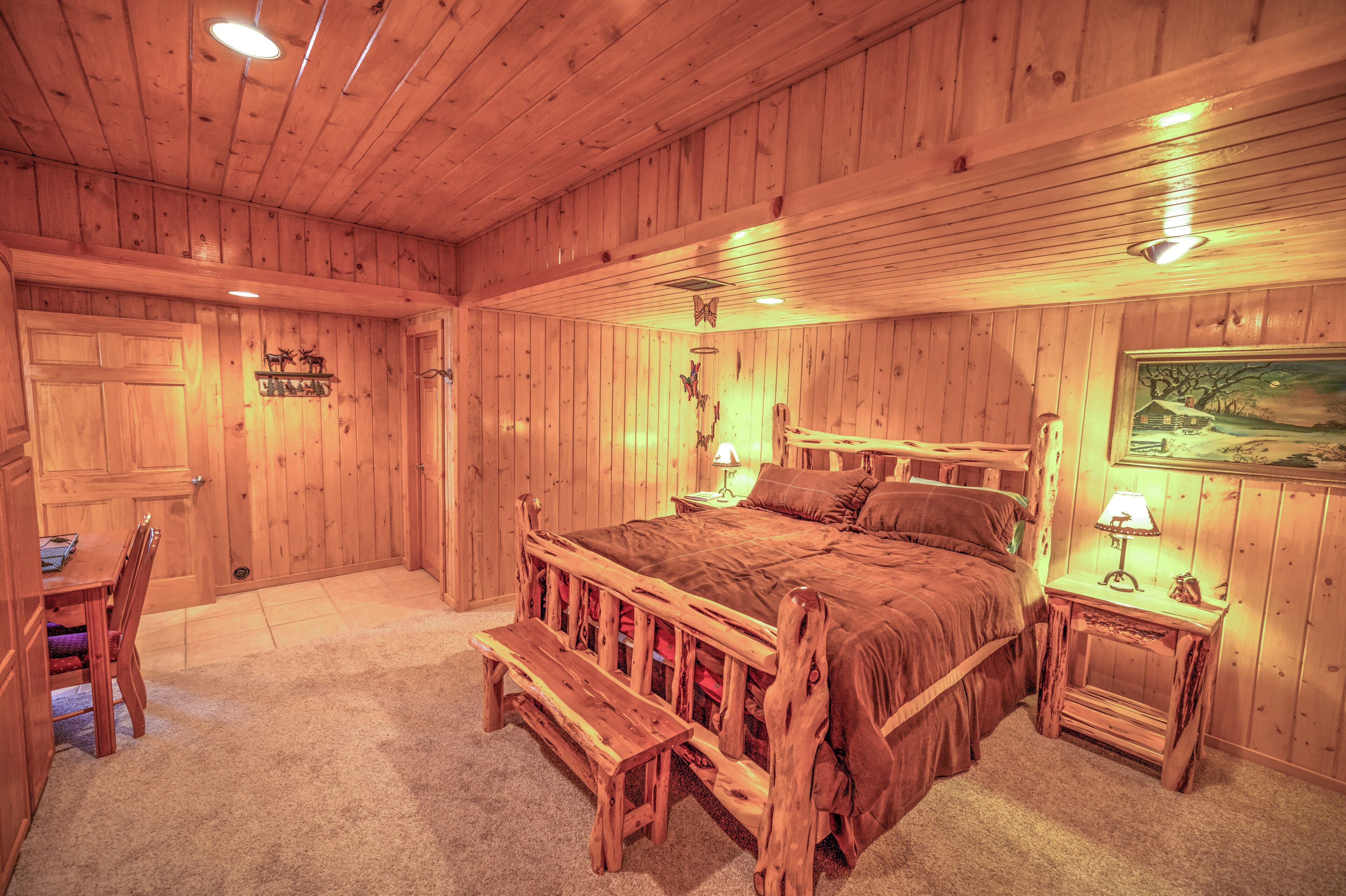 3 bedrooms, desk, free WiFi, bed sheets