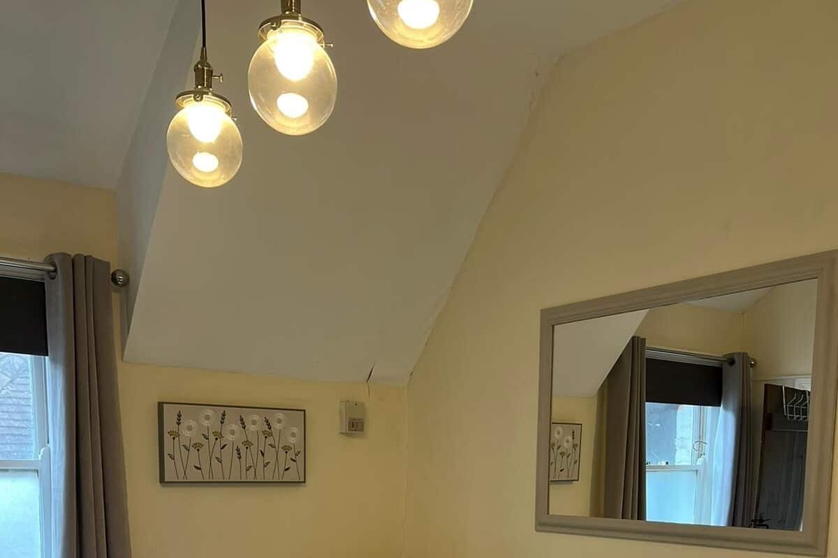 Zweibettzimmer (Faulkner) | Kostenloses WLAN, Bettwäsche