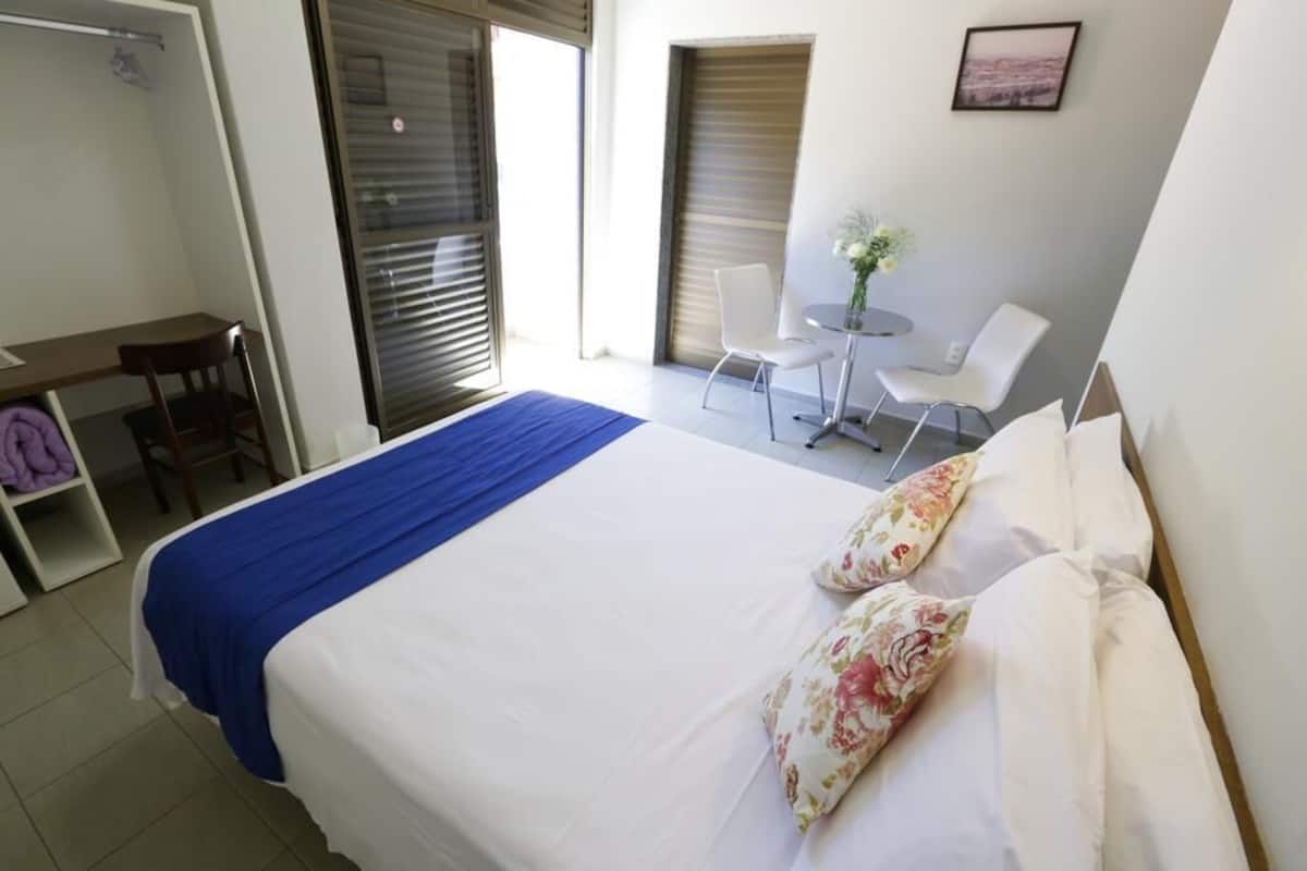 Kamar Double Superior | Minibar, meja kerja, ruang kerja ramah laptop, dan setrika/meja setrika