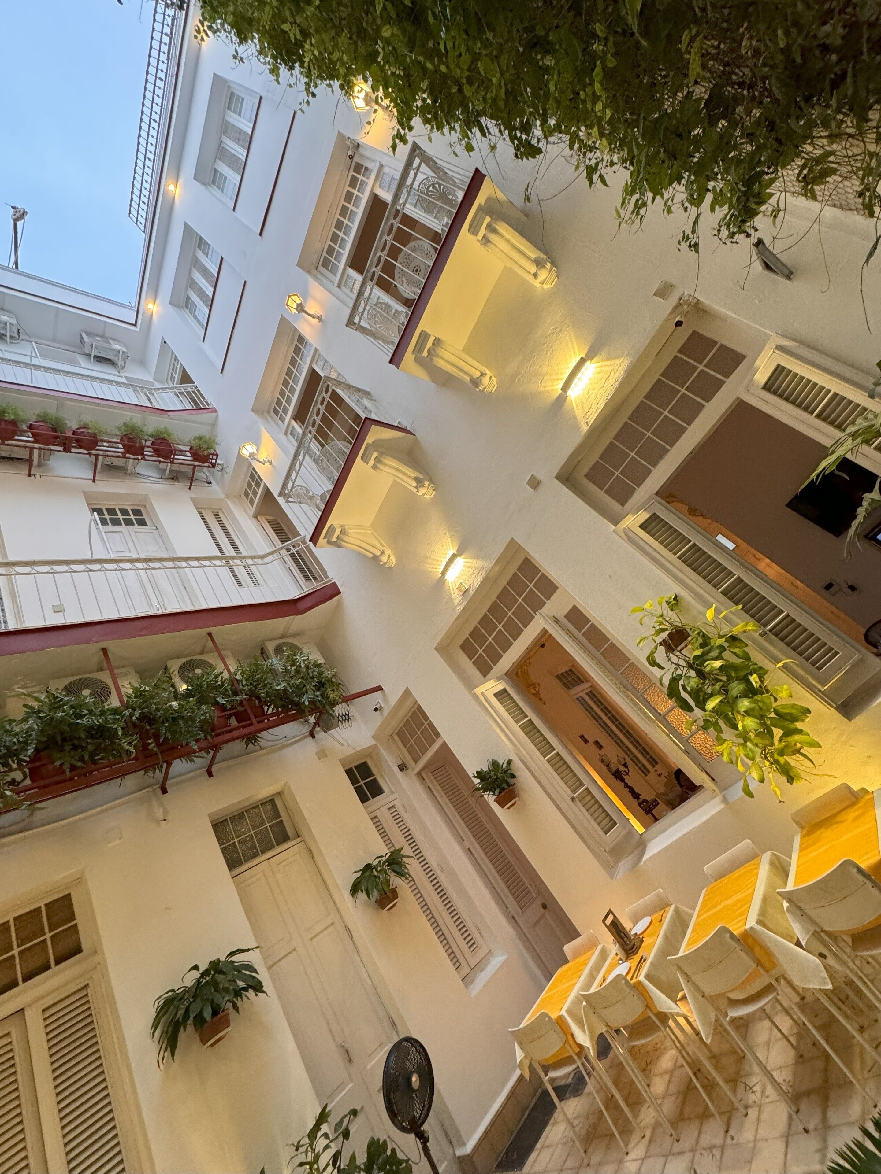 comfort twin room | courtyard view