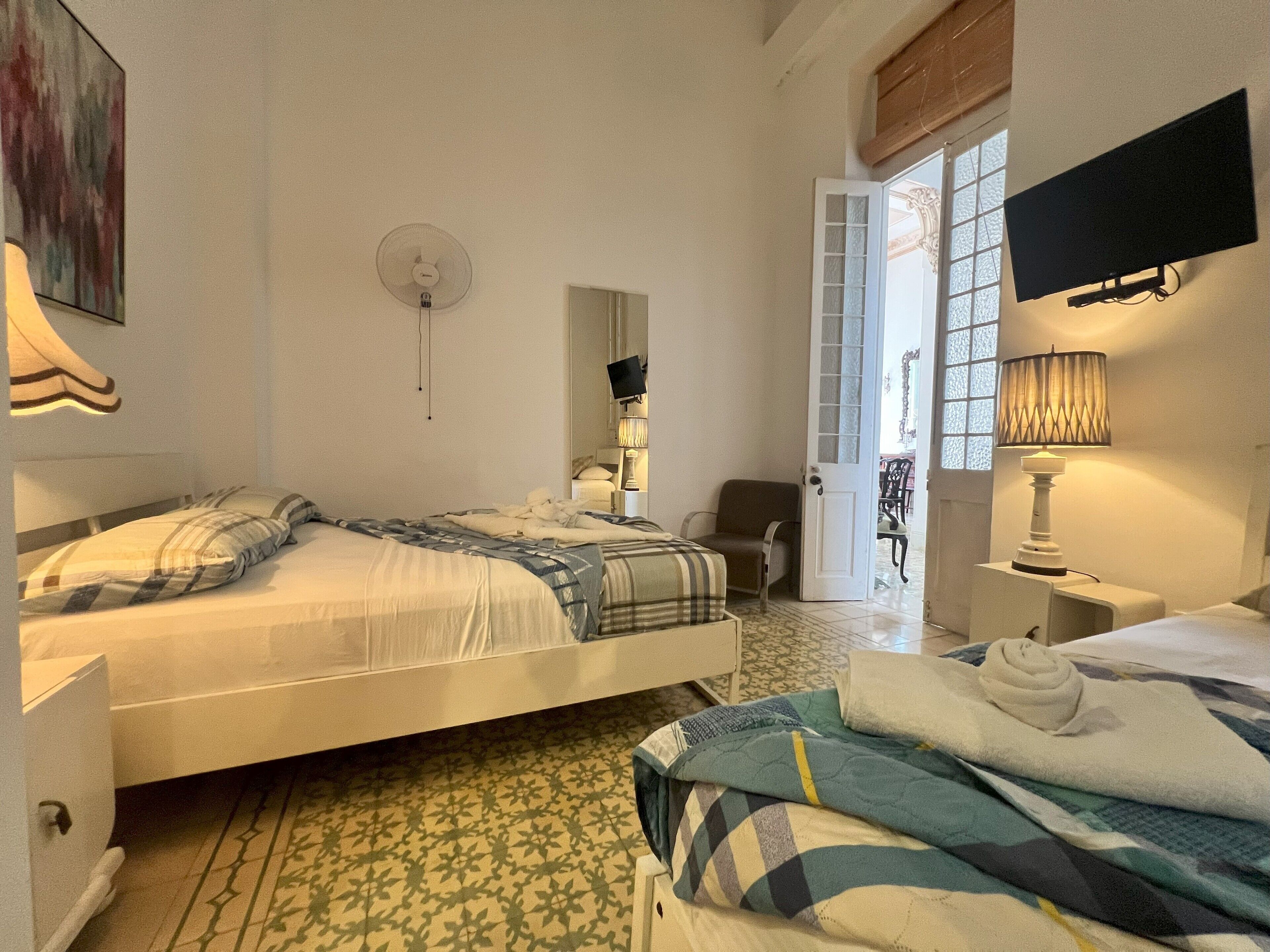 comfort twin room | 1 bedroom, minibar, in-room safe, individually decorated