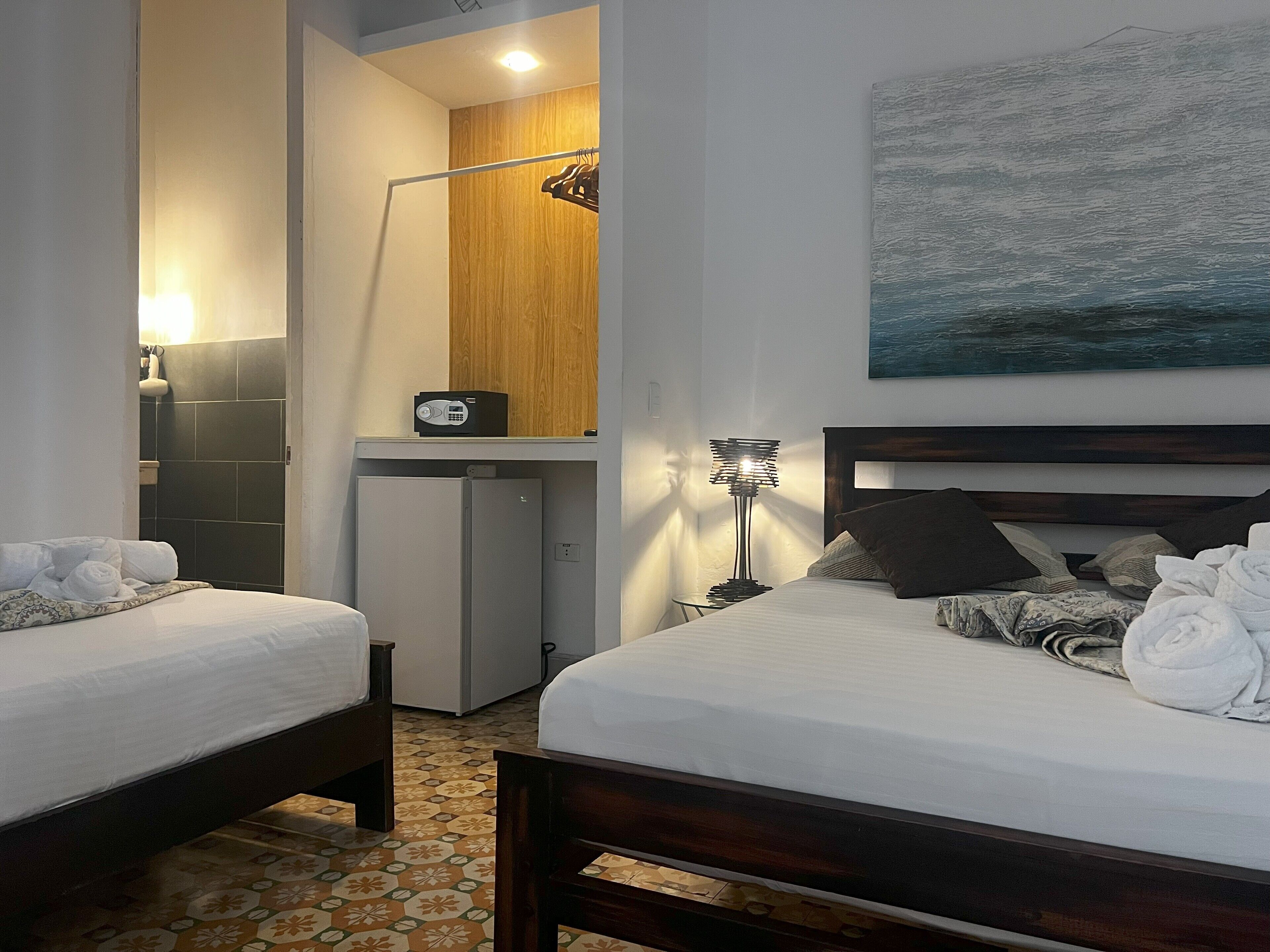 comfort twin room | 1 bedroom, minibar, in-room safe, individually decorated