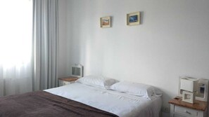1 bedroom, blackout curtains, iron/ironing board, free WiFi - Departamento Céntrico (Salta)