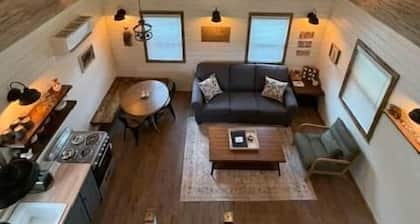 Black Hills Farmhouse, Guest House #1