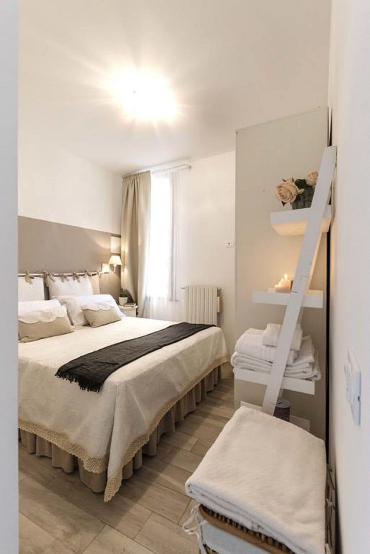 1 chambre, fer et planche à repasser, Wi-Fi gratuit, draps fournis