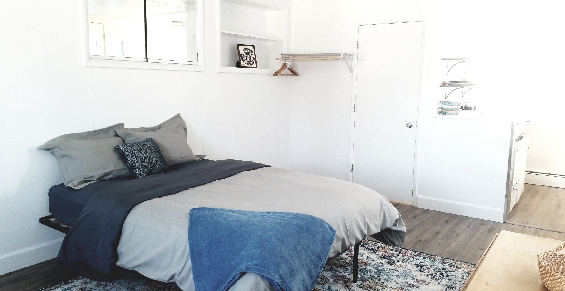Downtown Studio "C" With Private Deck and View