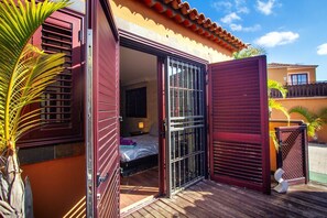 Exterior - Villa Buda, relaxing atmosphere, private pool, garden, jacuzzi, BBQ area (Cho)