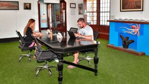 Living area - La Casona de Lobitos - Cowork (Lobitos)