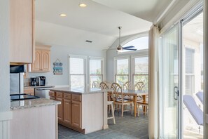 Fridge, microwave, oven, stovetop - Shore Beats Workin': Oceanside w/ Private Heated Pool, Hot Tub, Elevator (Corolla)