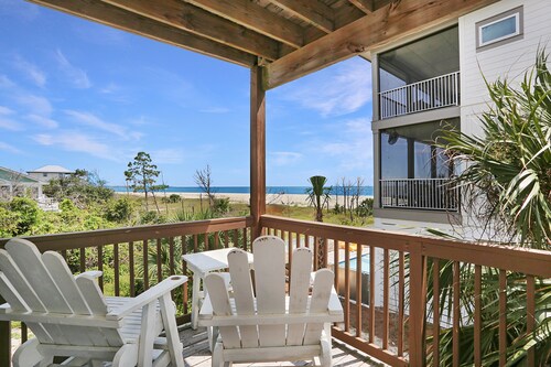 Very Private, Great Views, Secluded Area ~ Beach Please
