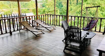 El Albergue Español Hostel