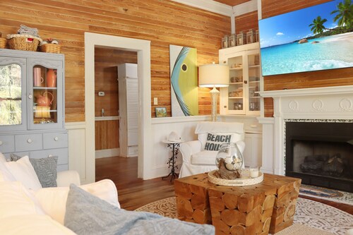 Old Florida, Quite, Historic, Completely Remodeled, Near The Beach