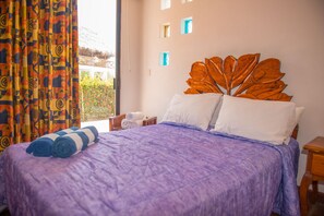 Family Room | Free WiFi, bed sheets - Hotel Villa Azul (Barra de Navidad)