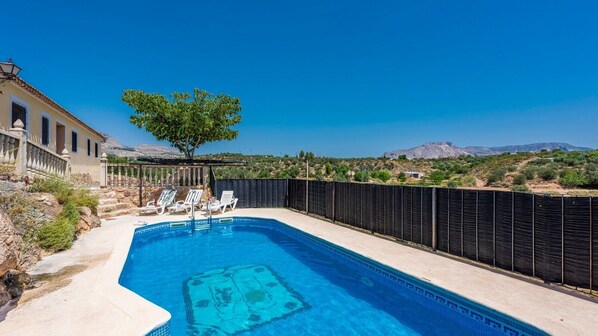 Pool - Cortijo Celdrán Vélez Rubio by Ruralidays (Almería)