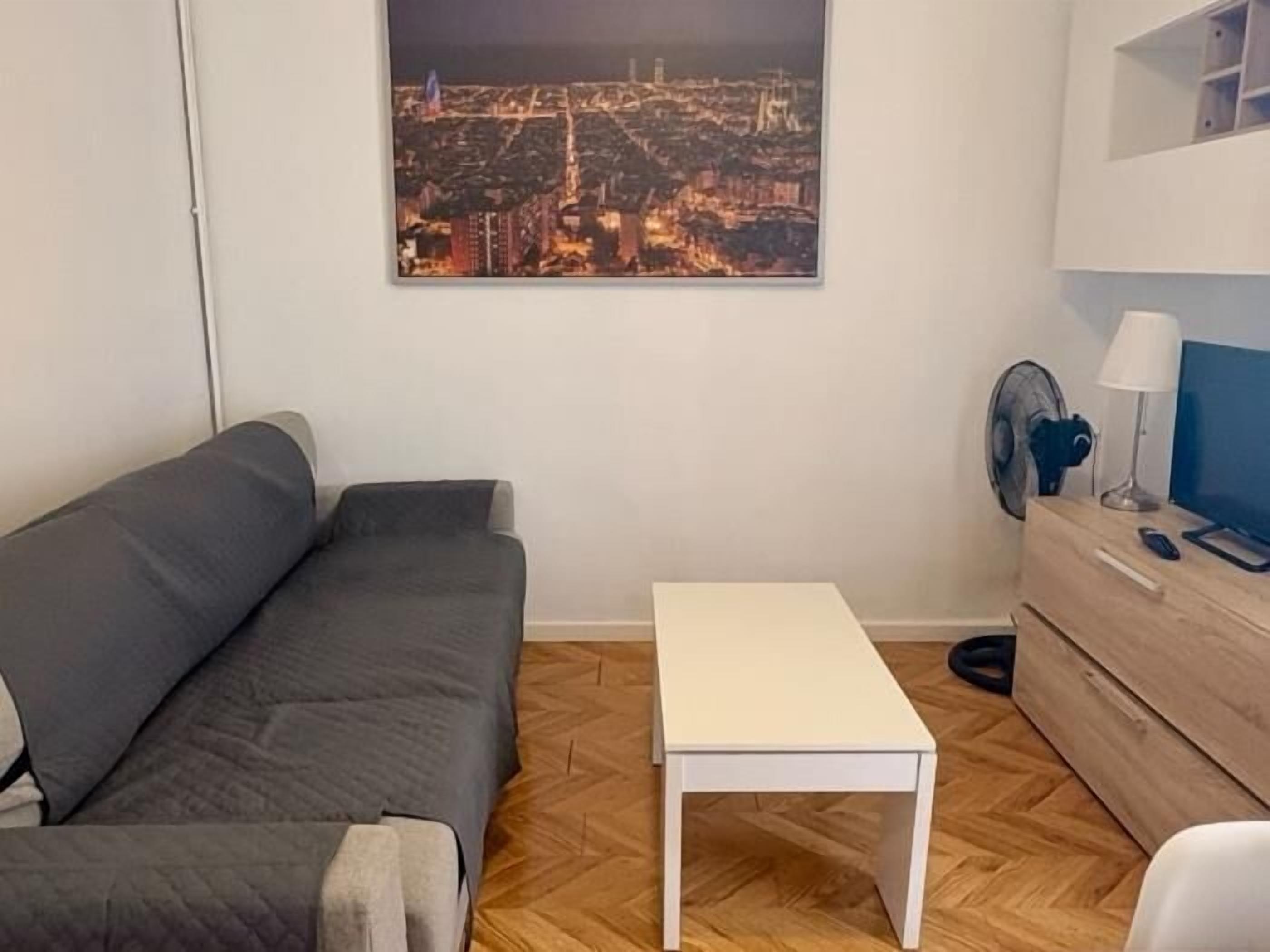 Fernseher