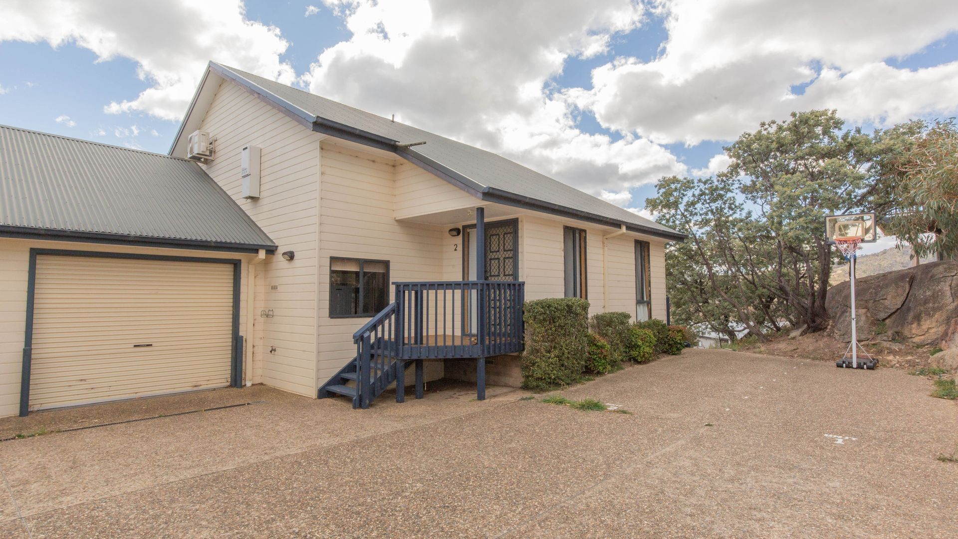 Lakehaus - 2/11 Rainbow Drive — image 14