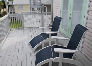 Casa, varias camas, balcón, vista al océano | Balcón