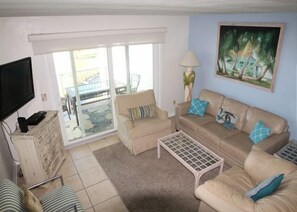 Condo, Multiple Beds, Hot Tub, Garden View | Living room | 40-inch TV with digital channels - Colony Reef 15C (St. Augustine)