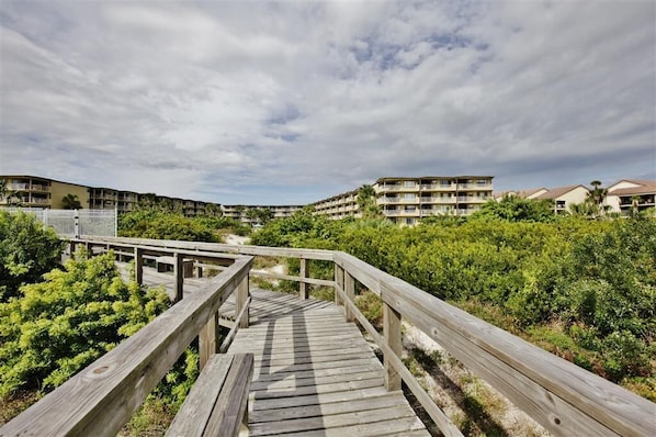 Property grounds - Colony Reef 15C (St. Augustine)