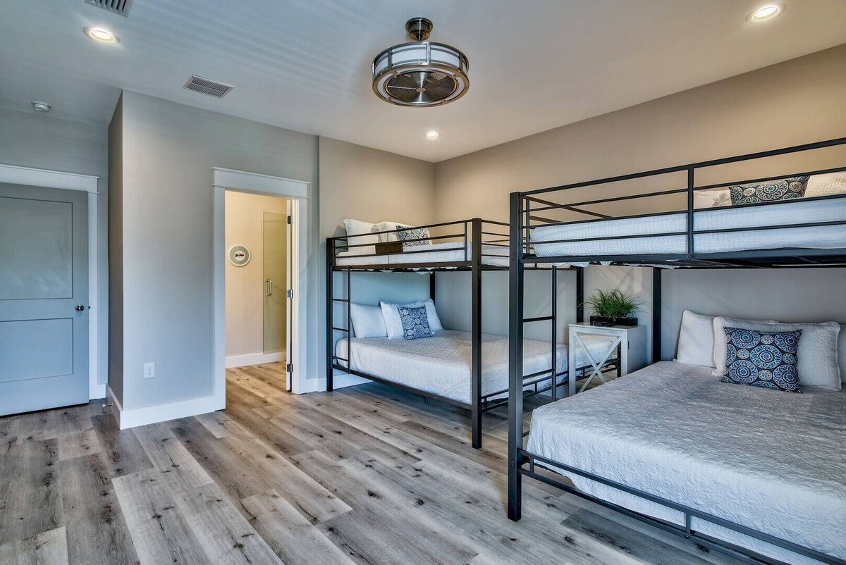Photo 47 of Pool, Spa, Games, LSV, Pet-Friendly - Kings Court