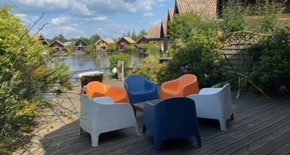 128 - Ravissant chalet pour 7 personnes, proche du lac d'Hourtin