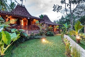 Front of property - Be Bali Hut Farm Stay (Ubud)
