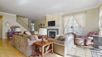 TV, fireplace, DVD player, stereo