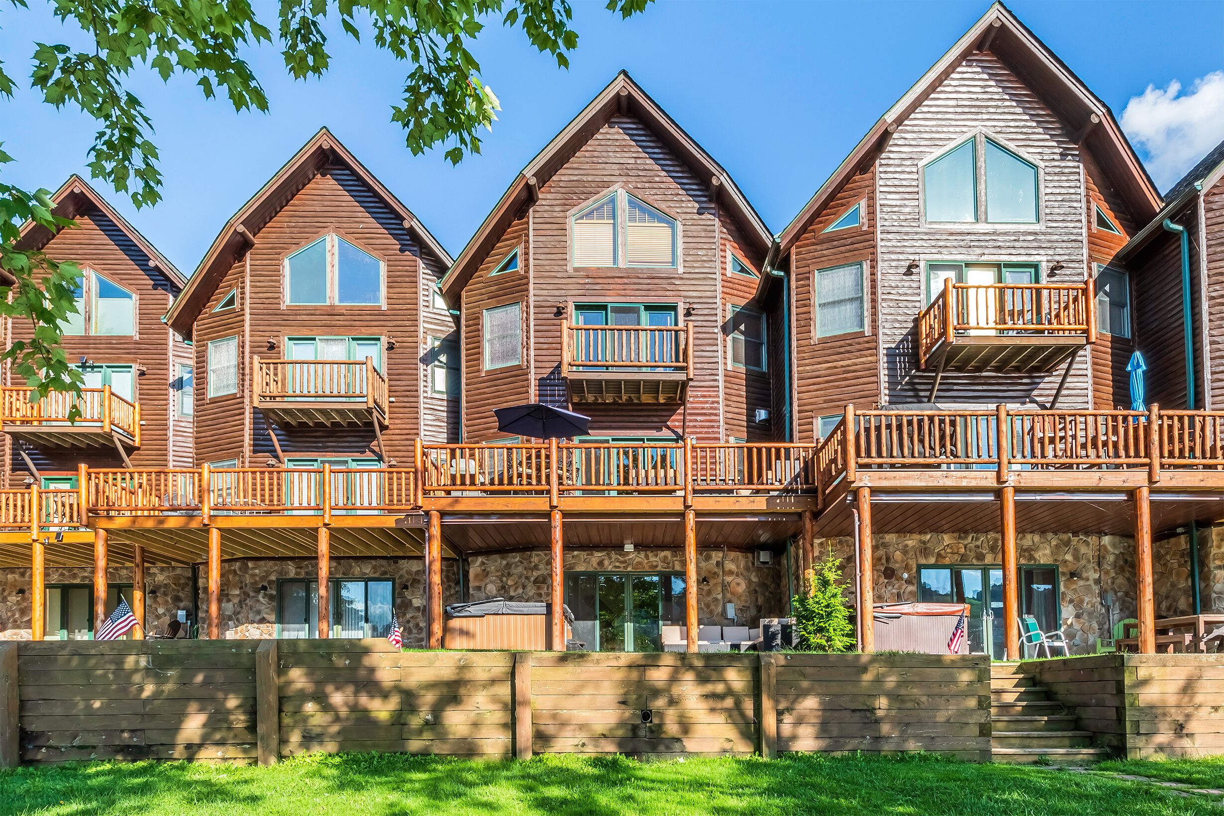 Cedar Shores Villa 03 | Lakefront, Near Wisp