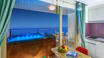 Kamar (Amigo Jet Spa) | Area keluarga | TV layar datar