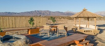 *Private Hot Springs* Yucca House with Granite Tub