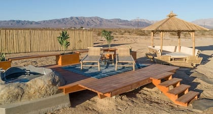 *Private Hot Springs* Yucca House with Granite Tub
