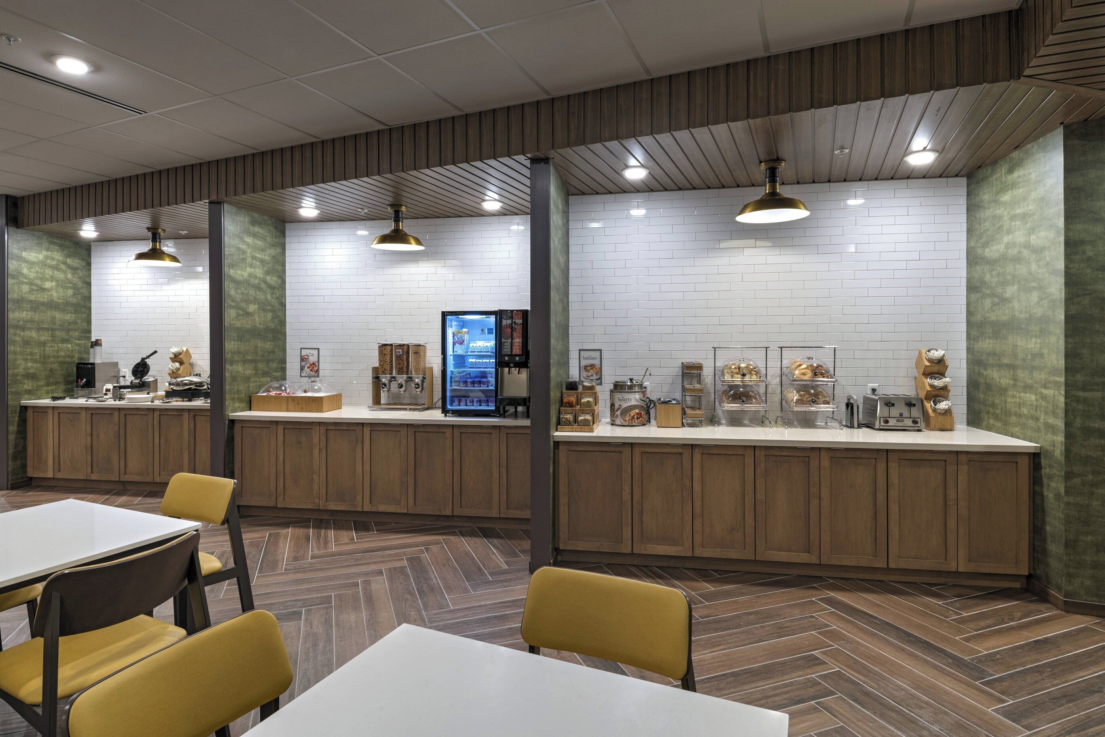 free daily continental breakfast