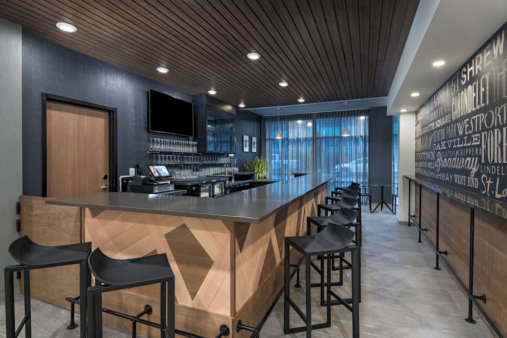 Fairfield Inn & Suites by Marriott St. Louis Downtown