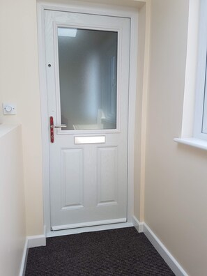 Interior - Beautiful Park View  Apartment-5 In Central (Cambridge)