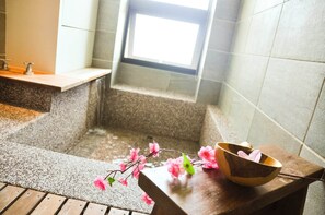 Deep soaking bathtub - Chilidan (Jiaoxi)