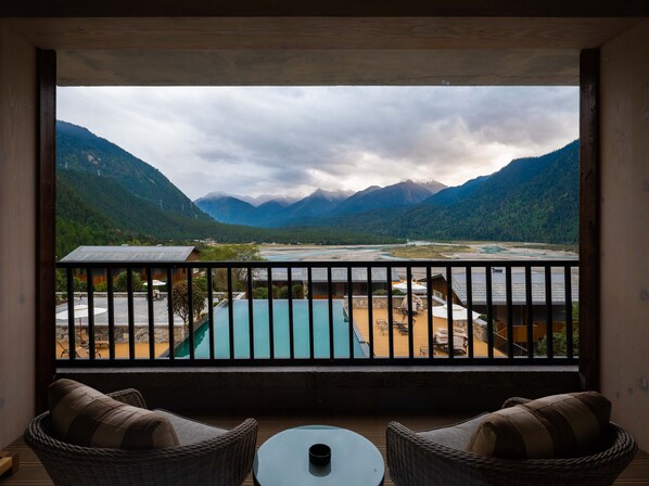 Family Room | Balcony view