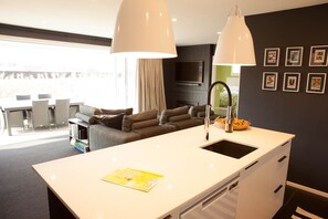 Premier House | Living area - Ra Whenua (Twizel)