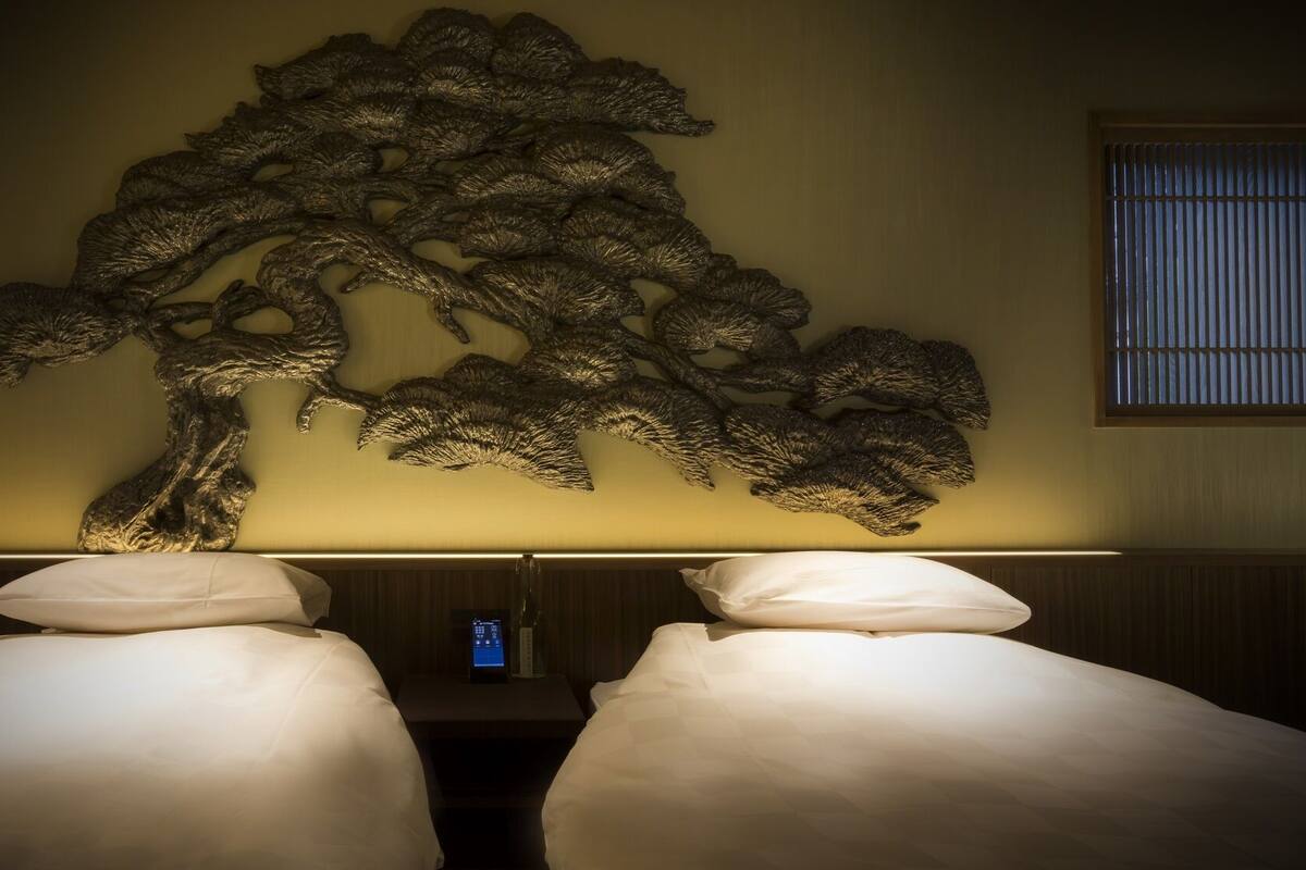 In-room safe, iron/ironing board, free WiFi, bed sheets