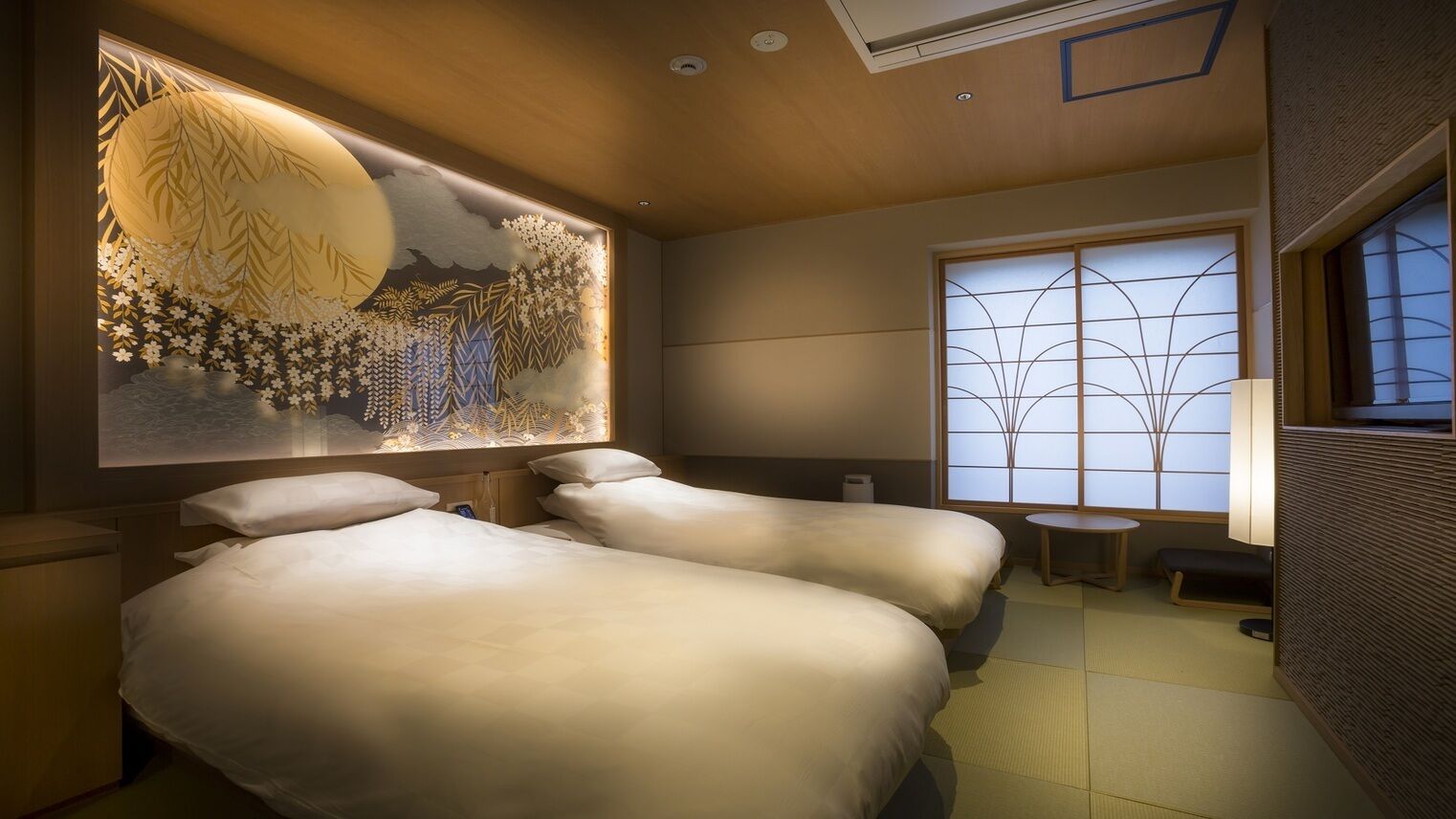 In-room safe, iron/ironing board, free WiFi, bed sheets