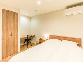 Desk, iron/ironing board, free WiFi