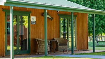 Fishing Cottage | Terrace/patio