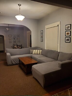 تلفزيون ذكي، مشغل دي في دي