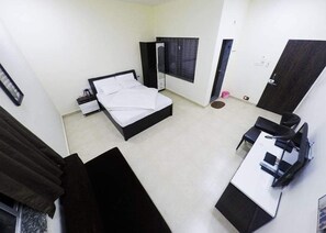Room - Meghna Retreat (Mahabaleshwar)
