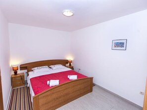 1 bedroom, internet - Mraović by Interhome (Karlobag)