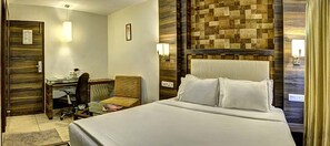 Executive Room | Soundproofing, iron/ironing board, free WiFi - Hotel Aaram Orchard (Ahmedabad)