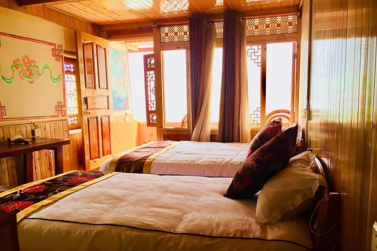 Twin Room, Mountain View
