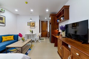 TV - SGN004 - Deluxe studio (Ho Chi Minh)
